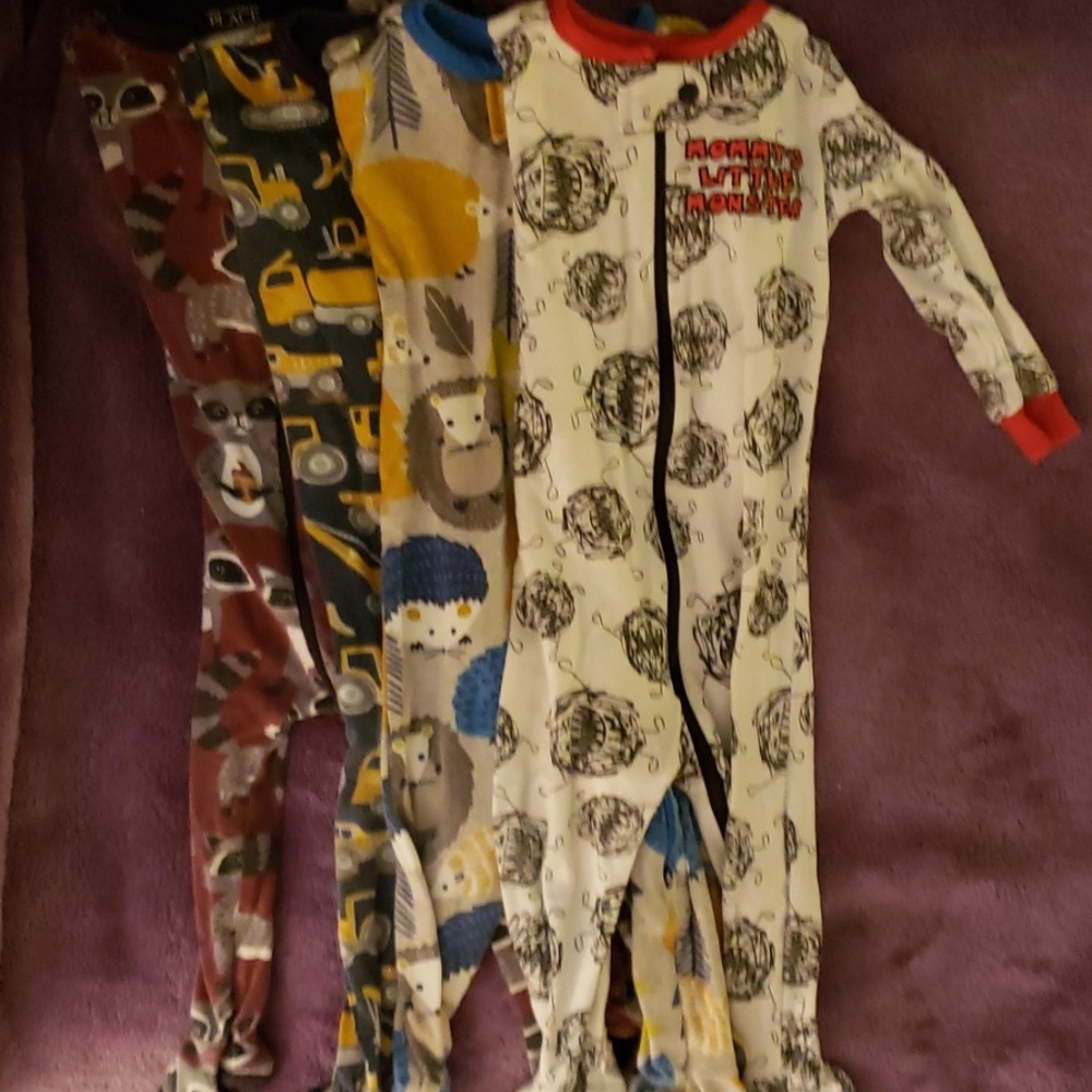 Lot of 4 footie PJs